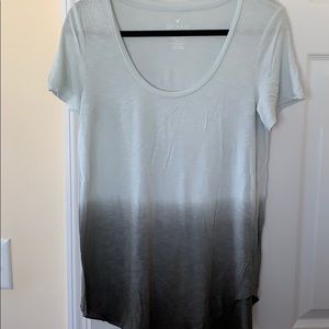 American Eagle T shirt